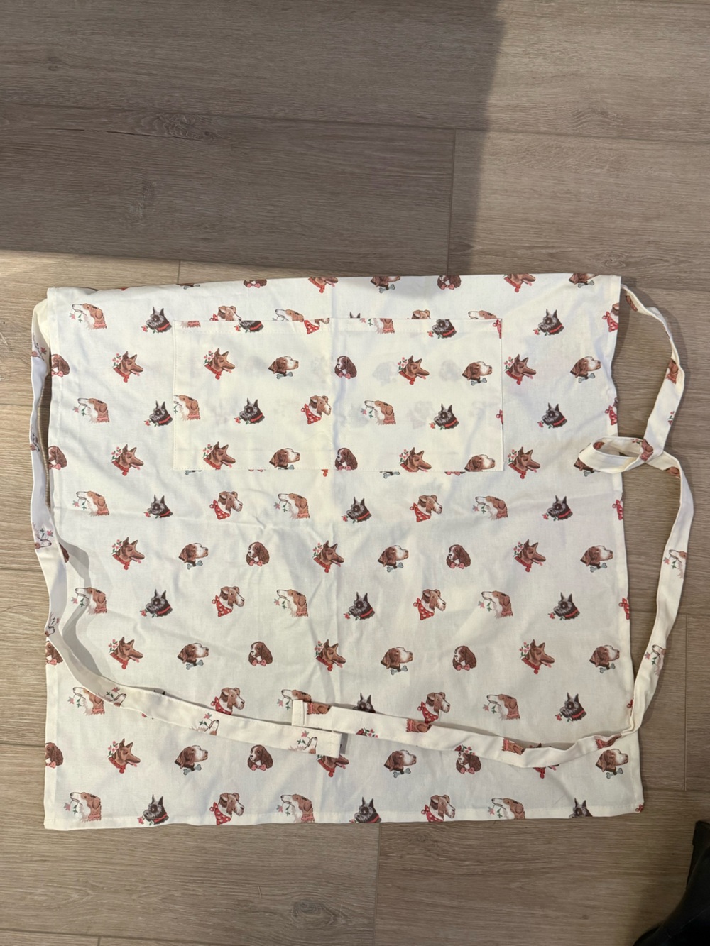 Cath Kidston “Dog Portraits” NWT Apron - Picture 5 of 8